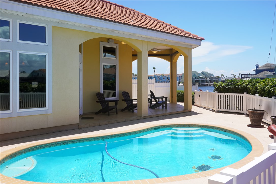 13902 Dasmarinas Dr Property Photo 35