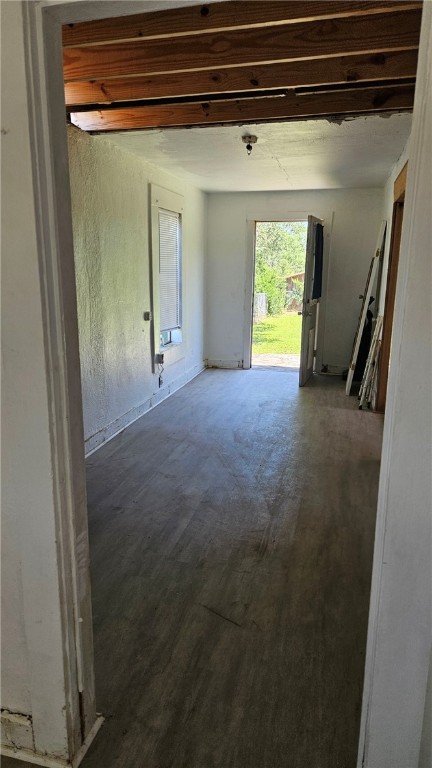 1506 N Hill St Property Photo 8