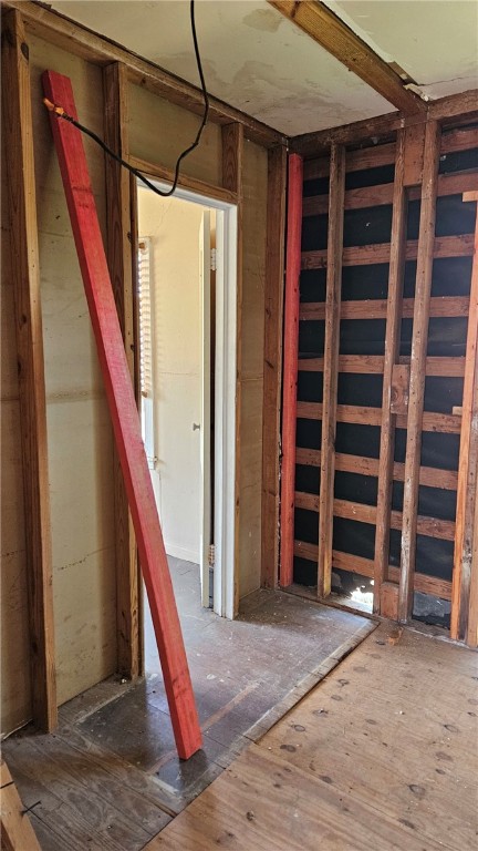 1506 N Hill St Property Photo 19
