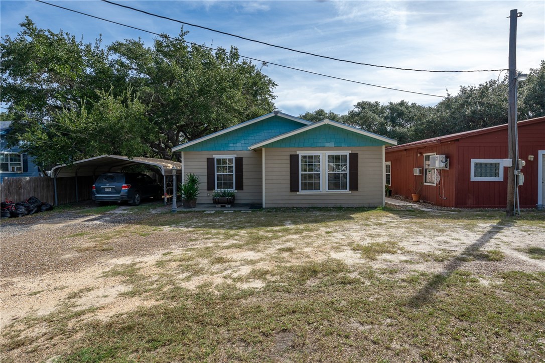 2566 Hewlett Dr Property Photo 4