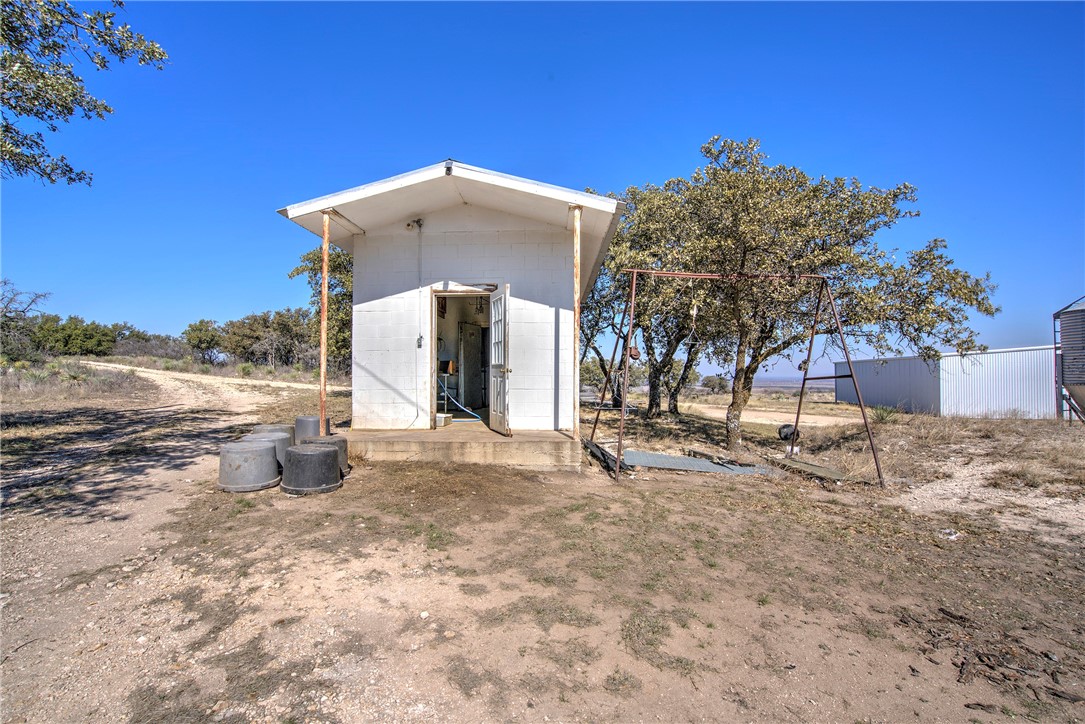 567 Private Road 751 Property Photo 22