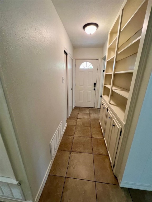 4402 Killarmet Dr Property Photo 5