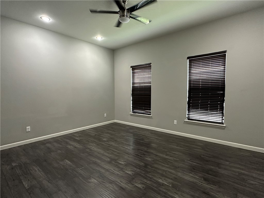 2702 Lake Rhapsody Dr Property Photo 12