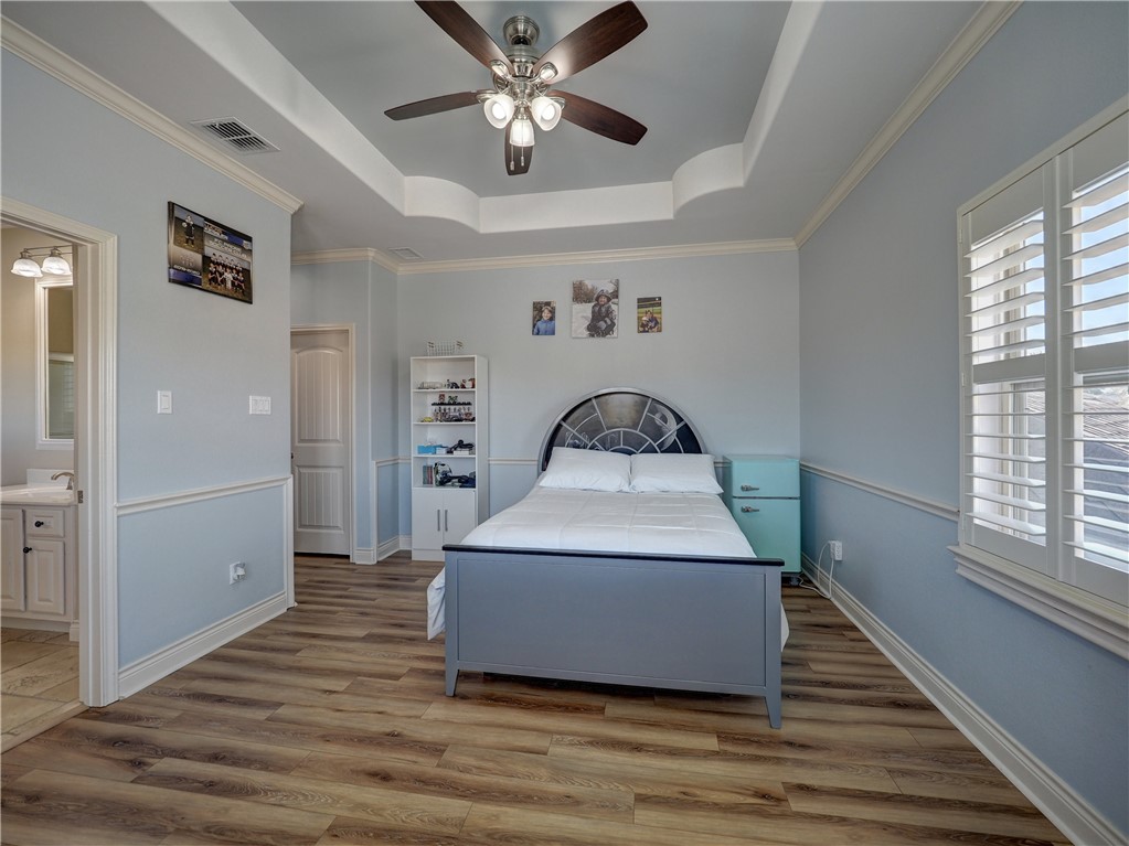 204 Black Diamond Property Photo 19