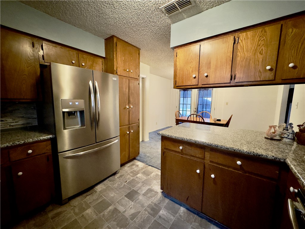 1203 N Hackberry St Property Photo 11