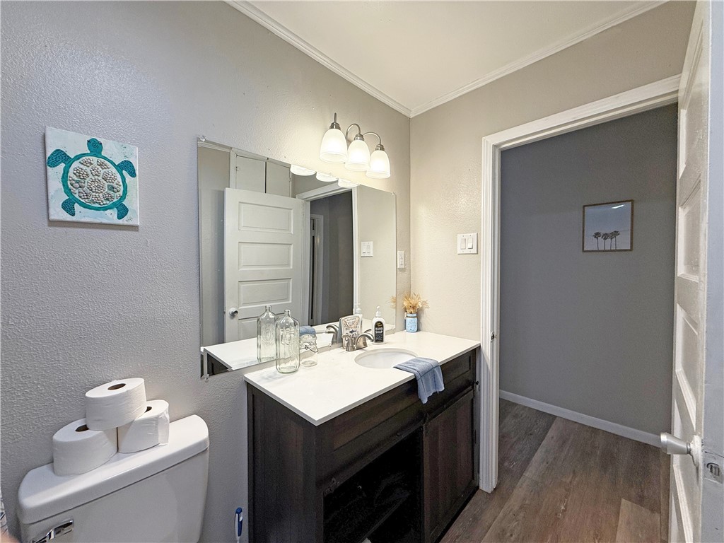 541 W Wilson Ave Property Photo 30