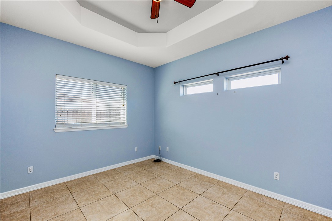 15521 Cuttysark St Property Photo 14