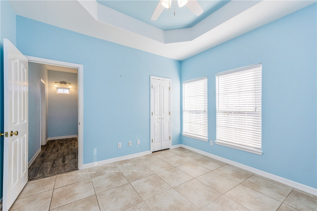 15521 Cuttysark St Property Photo 28