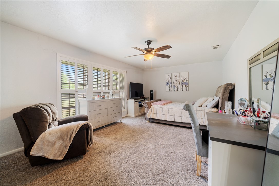 4176 Cr 3693 Pl. Property Photo 17
