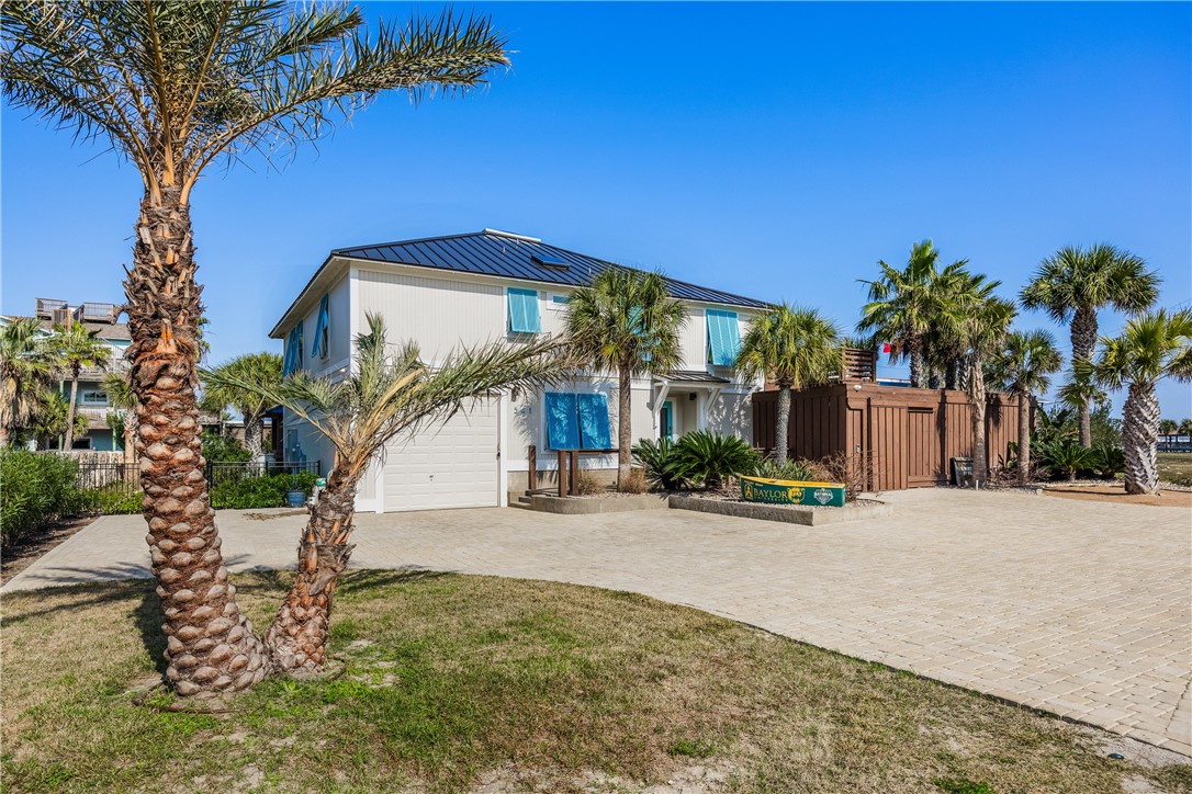 541 Channel View Dr Property Photo 1