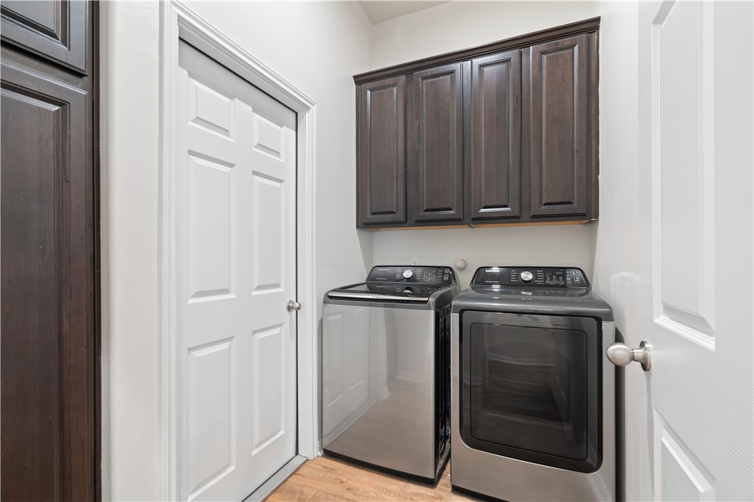 130 Sandhill Woods Property Photo 12