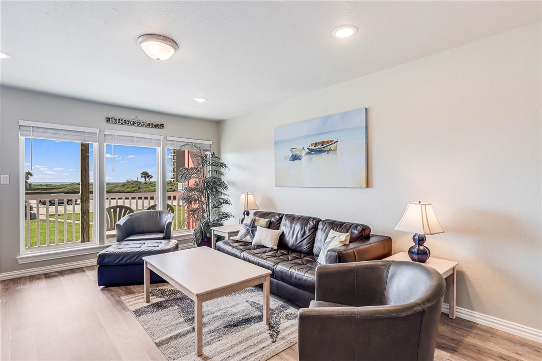 800 Beach Access Rd 1-a 508 Property Photo 14