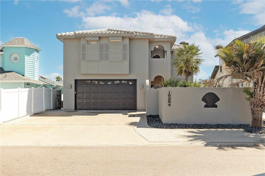 15354 Caravel Dr Property Photo 8