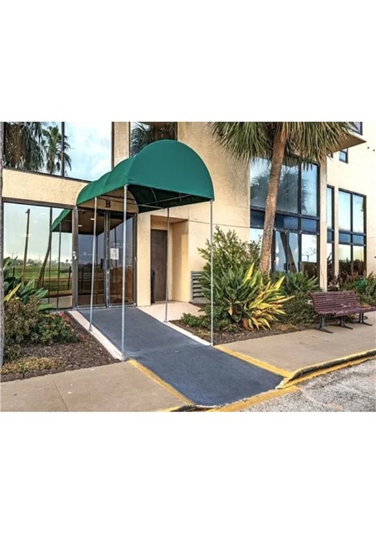 1400 Ocean Dr 203a Property Photo 2