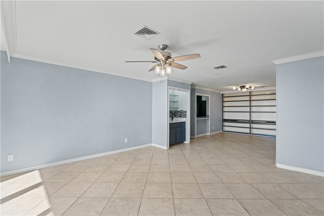 1400 Ocean Dr 203a Property Photo 8