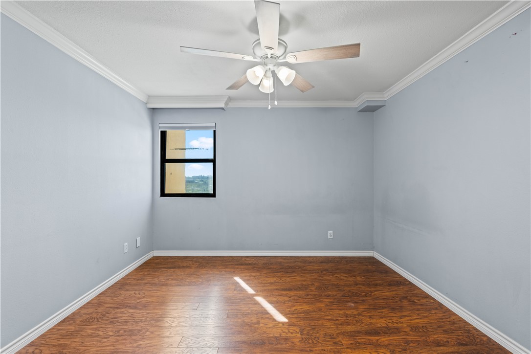 1400 Ocean Dr 203a Property Photo 15