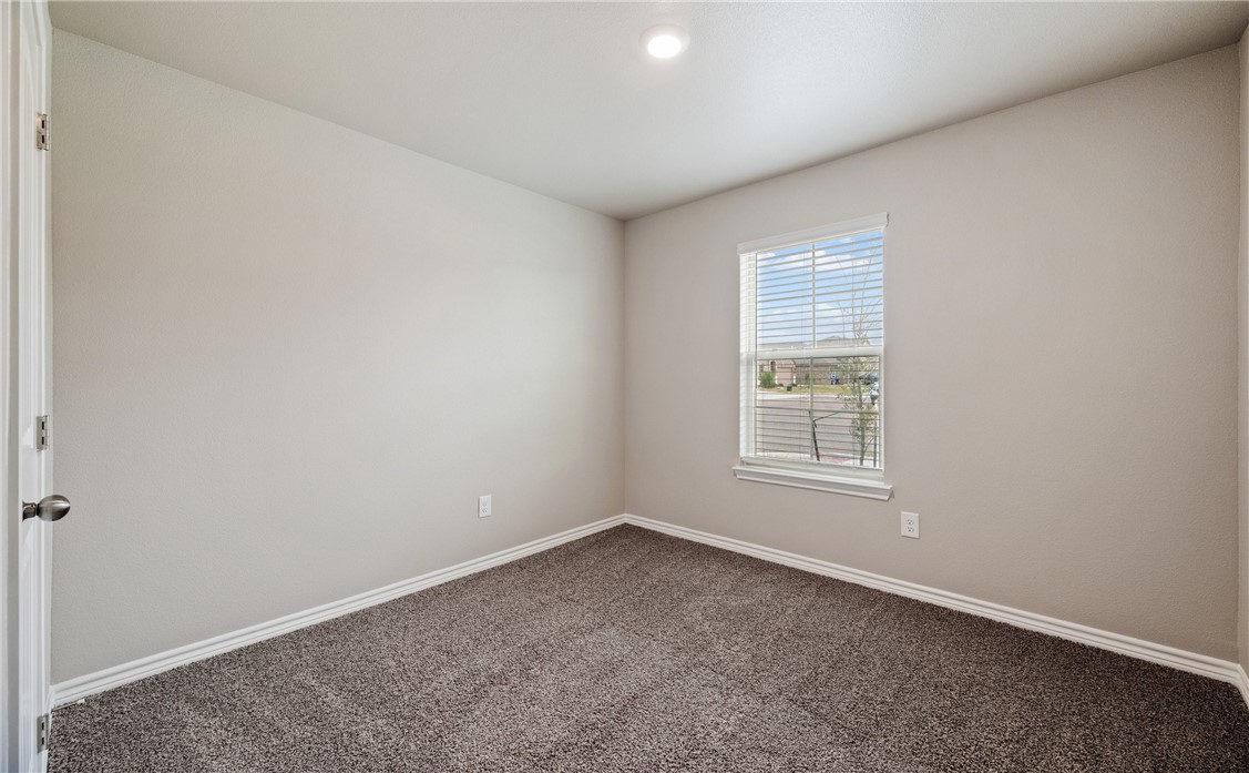 1342 Alexandra Park Lane Property Photo 13