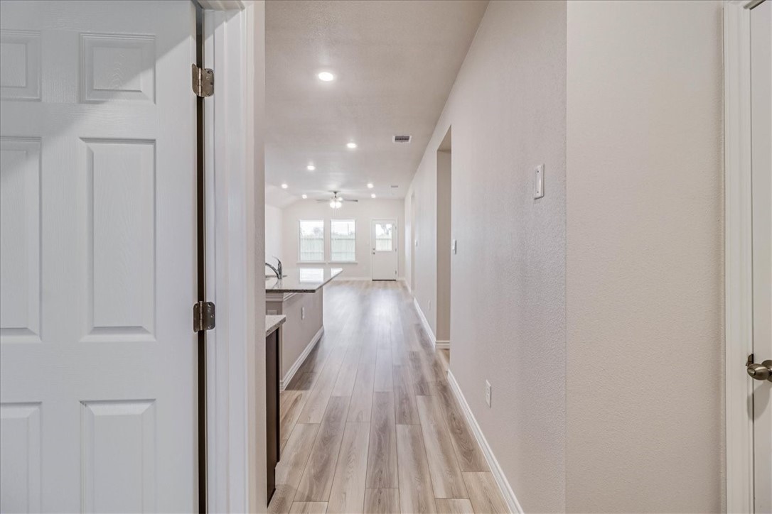 2321 Refreshing Property Photo 4
