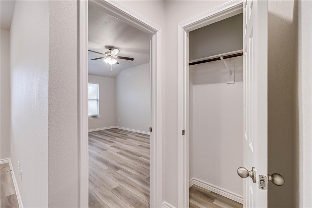 2321 Refreshing Property Photo 18