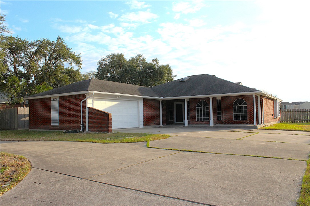 4125 Rapids Dr Property Photo 1
