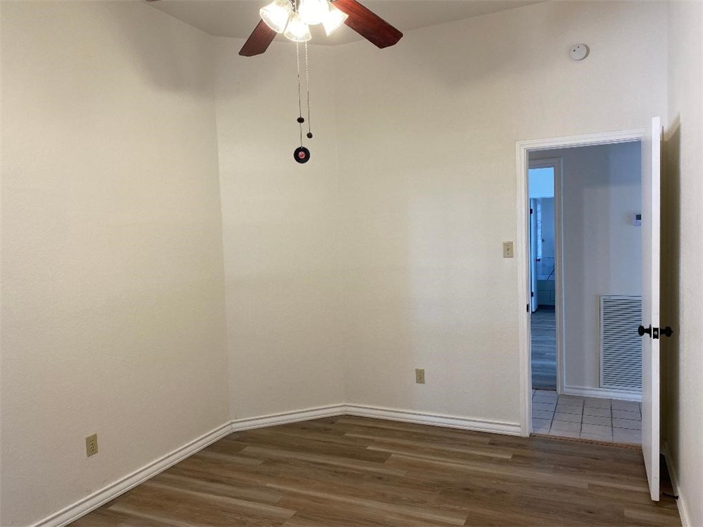 3921 Mckinzie Road Property Photo 23