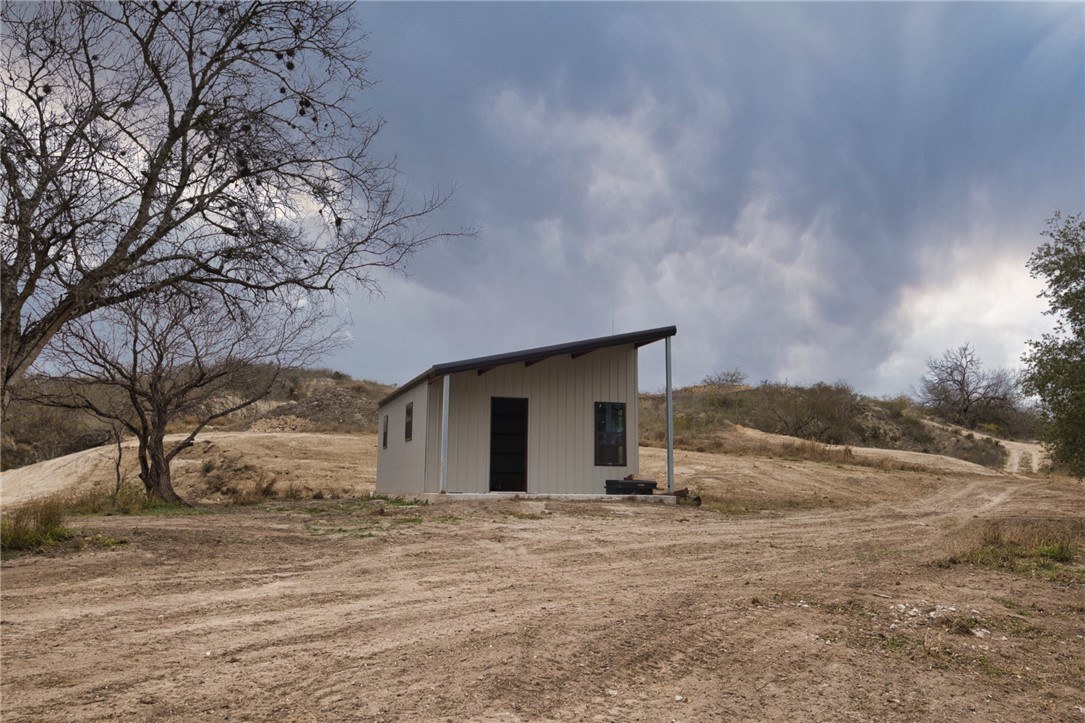 960 Fm 3024 Property Photo 40