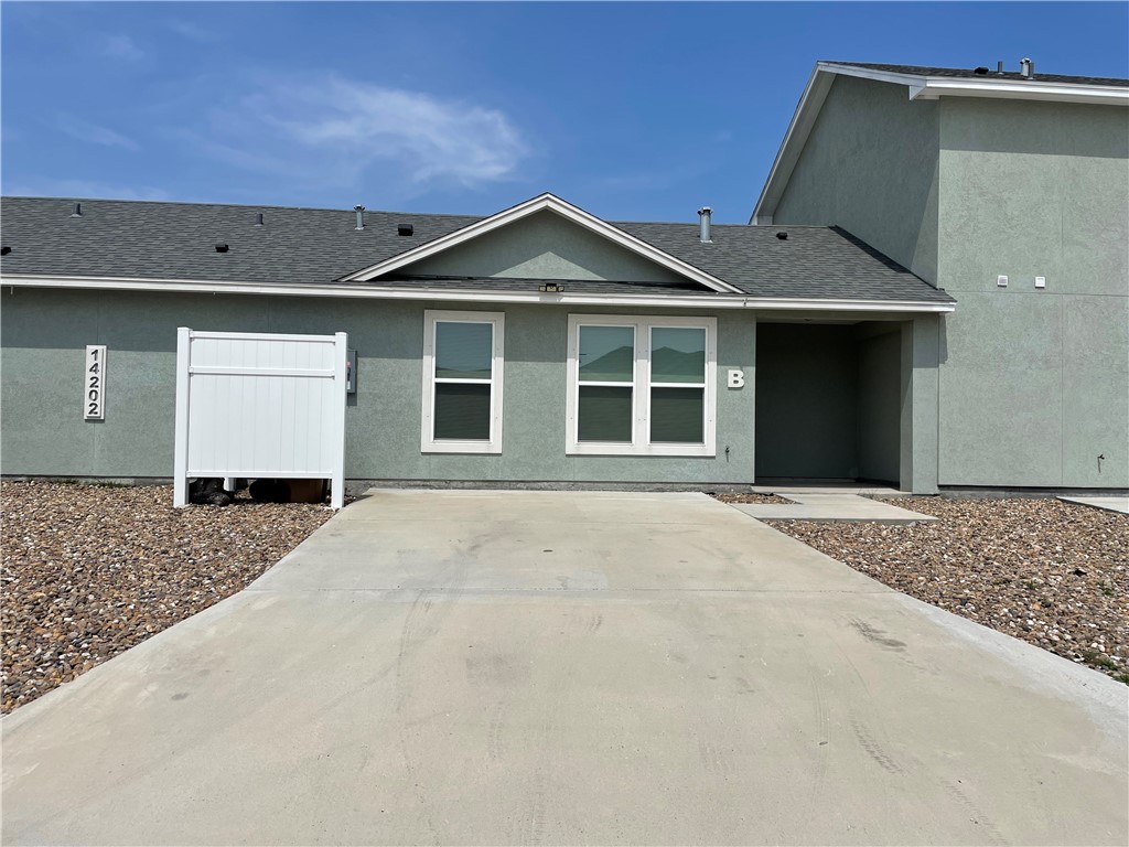 14202 Marina Dr B Property Photo 1