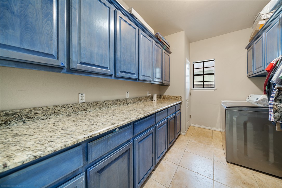 5514 King Trail Property Photo 13