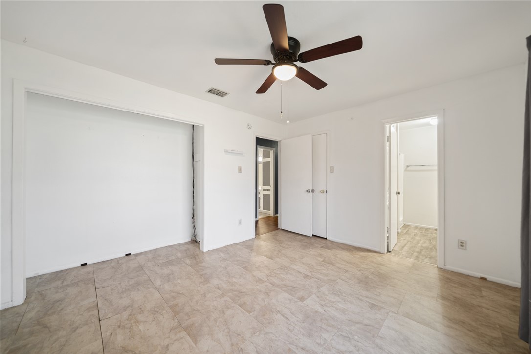 11814 Rustling Cove Dr Property Photo 20