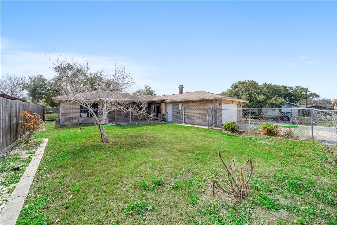 11814 Rustling Cove Dr Property Photo 23