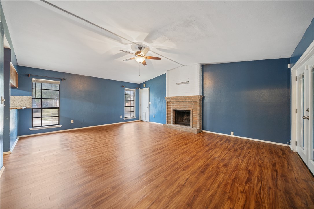 11814 Rustling Cove Road Property Photo 10