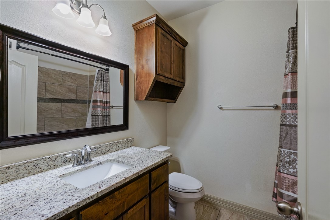 2230 Diamond Dr Property Photo 21