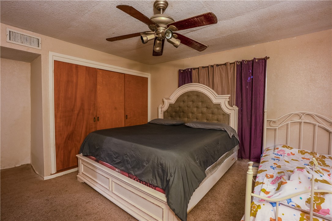 200 Ashburn Ave Property Photo 15