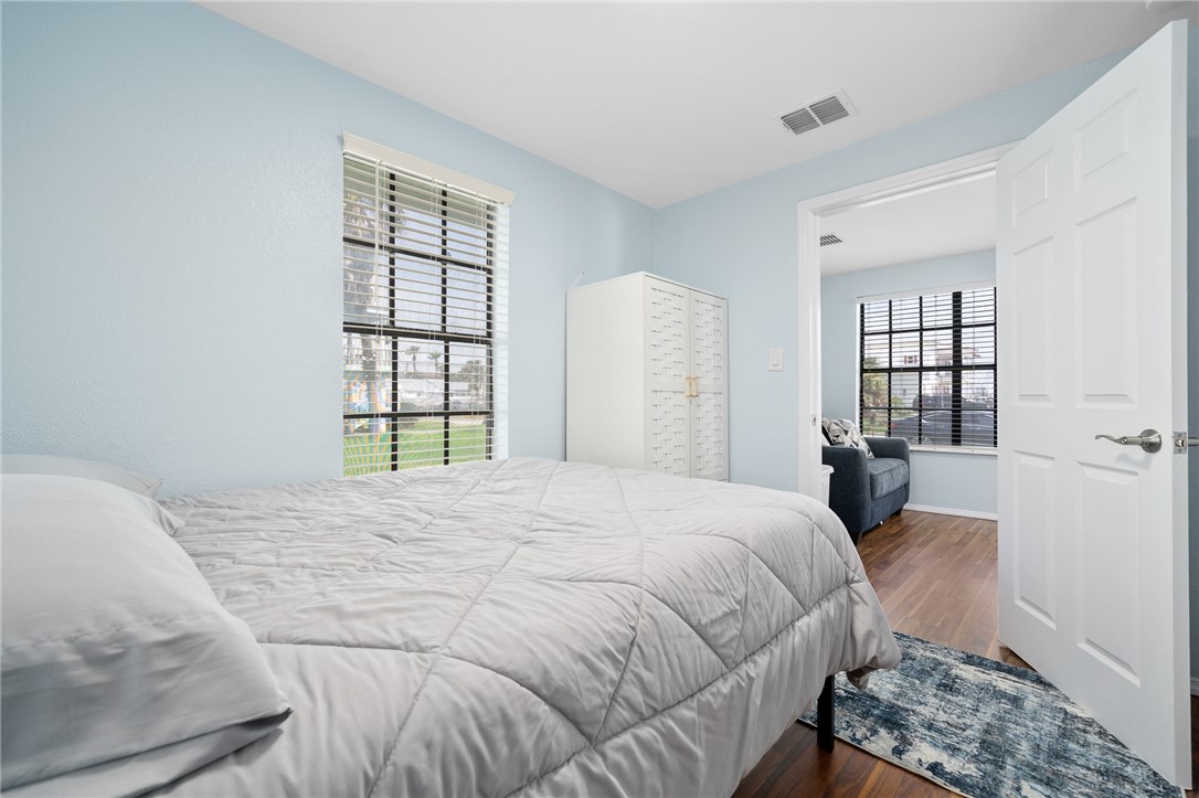 151 W White Property Photo 12