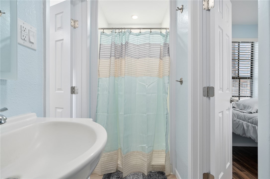 151 W White Property Photo 14