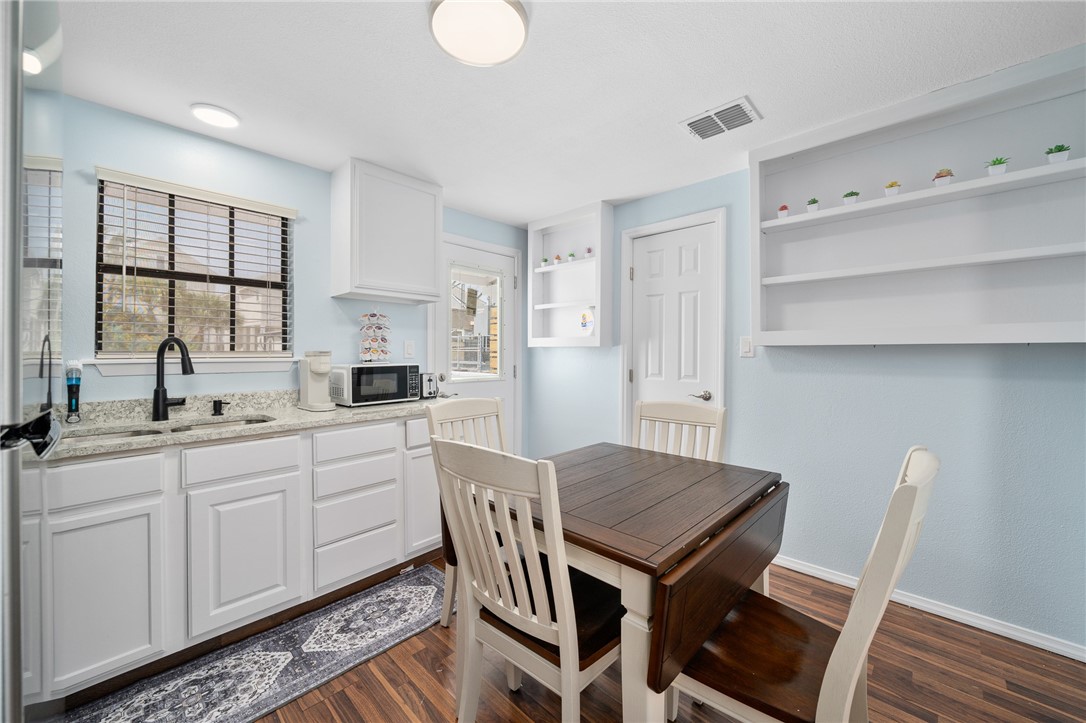 151 W White Property Photo 18