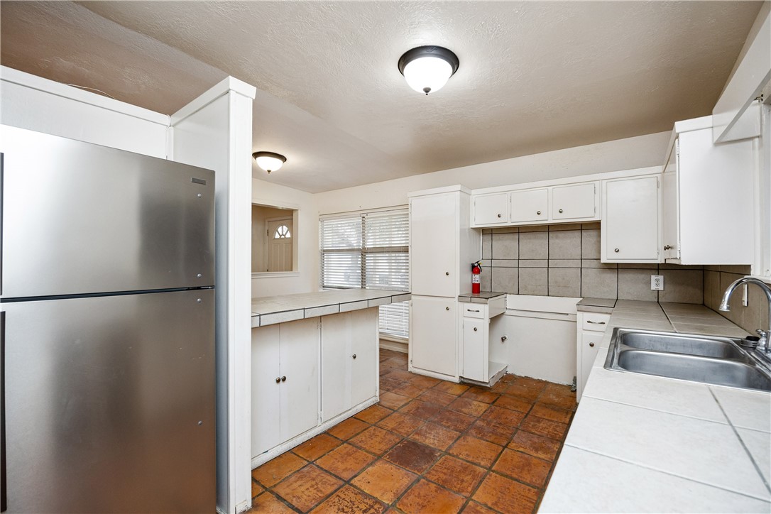 730 Santa Anita Dr Property Photo 9