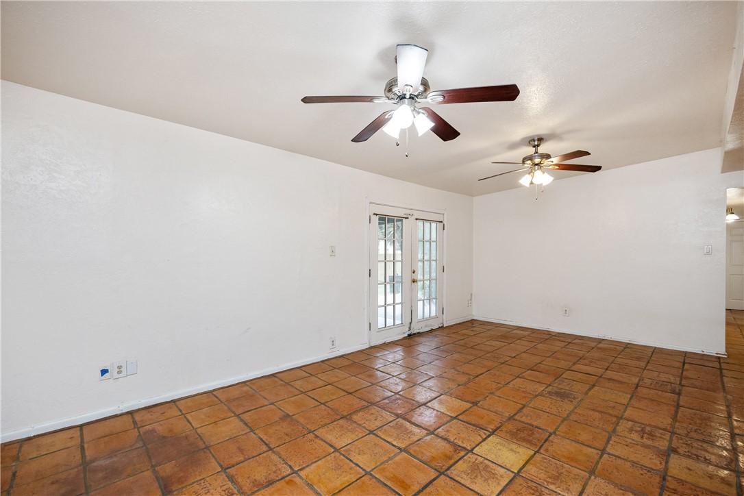 730 Santa Anita Dr Property Photo 14