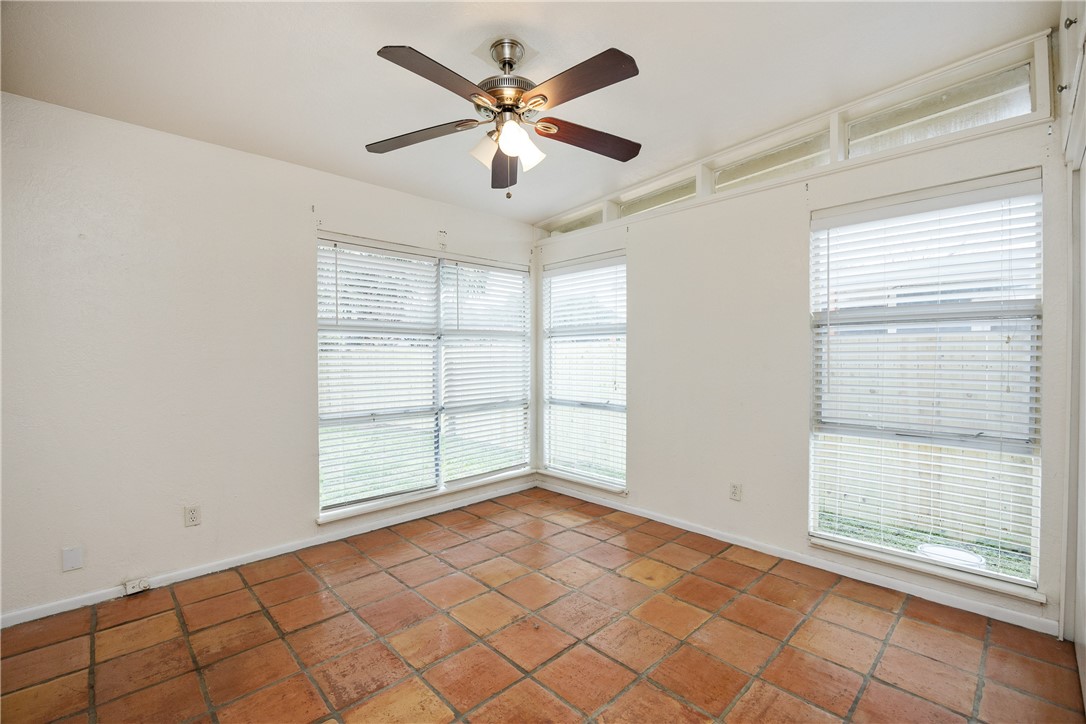 730 Santa Anita Dr Property Photo 22