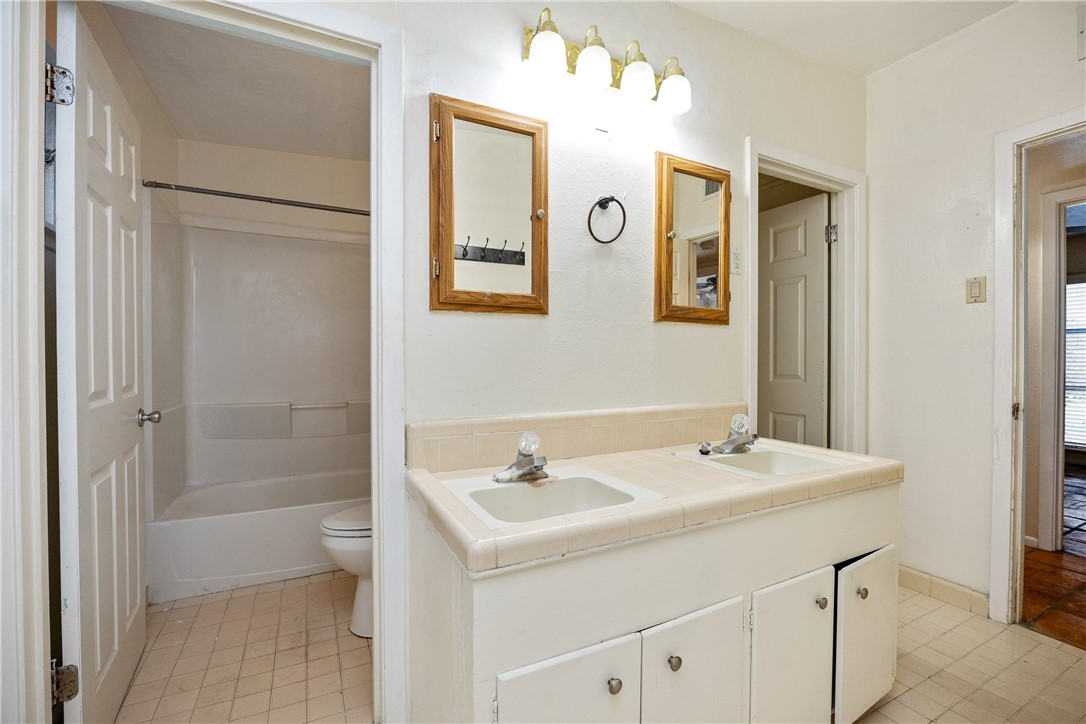 730 Santa Anita Dr Property Photo 28