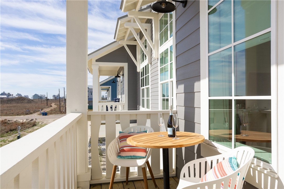 280 Sunrise Property Photo 16
