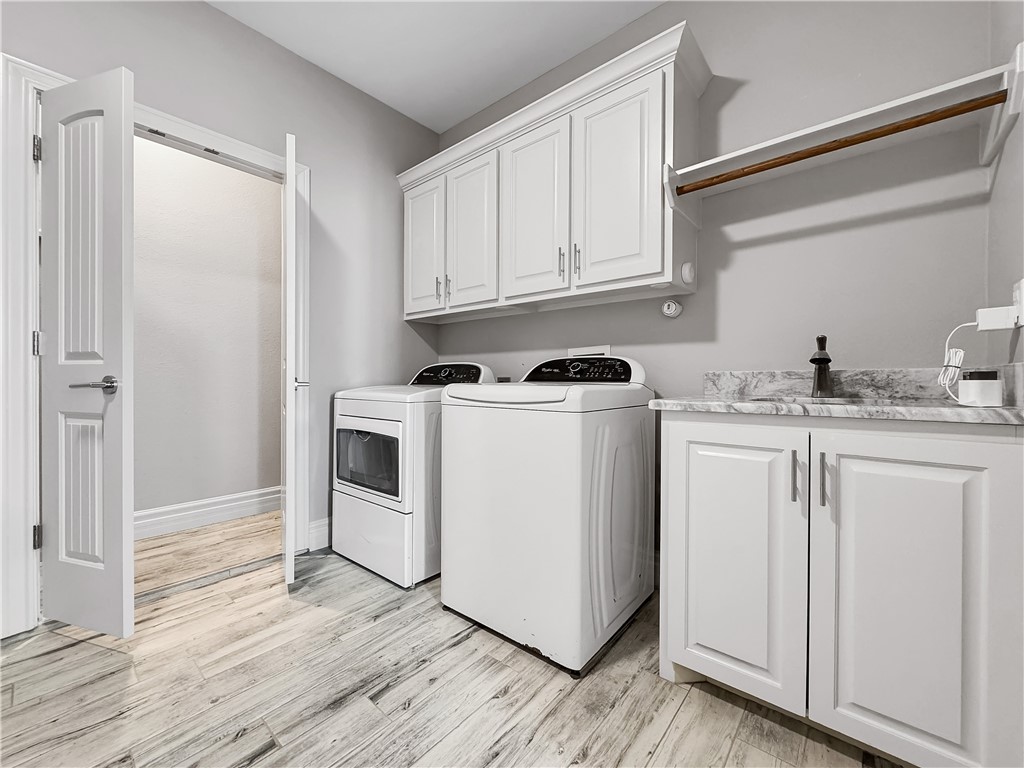 2557 Pacific View Property Photo 16