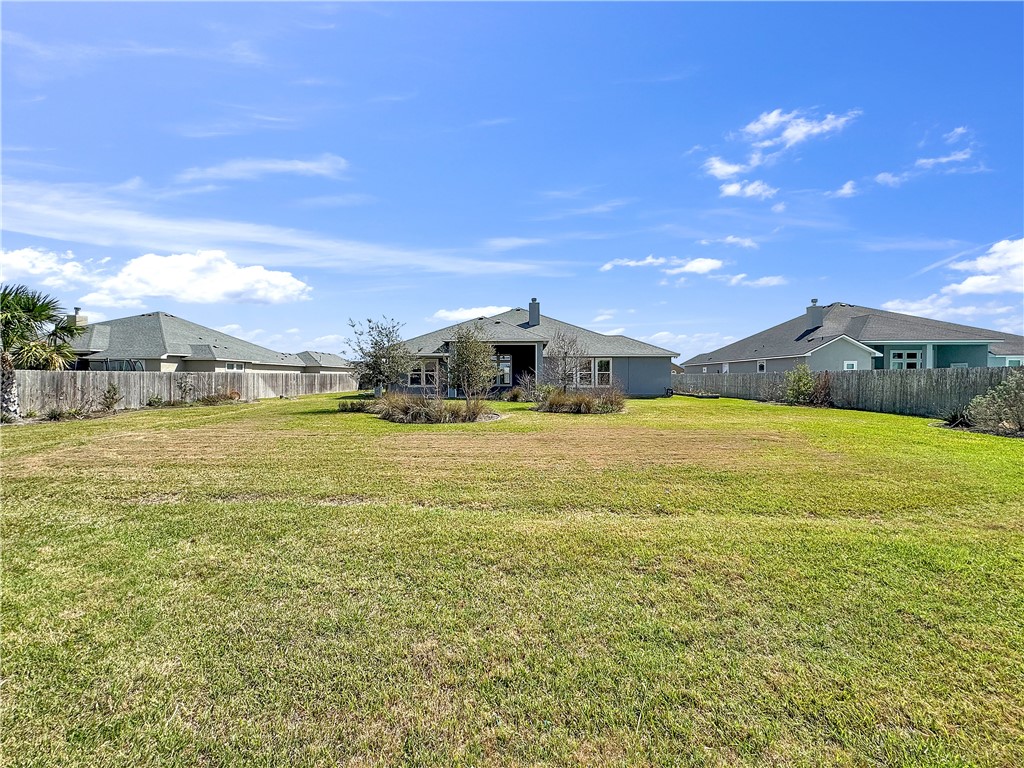 2557 Pacific View Property Photo 35