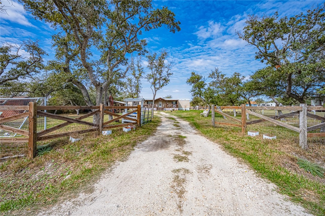 113 N Walker Property Photo