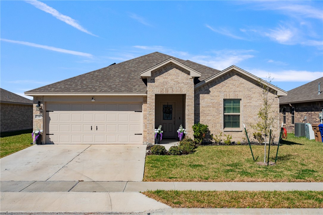 1346 Trent Park Property Photo 1