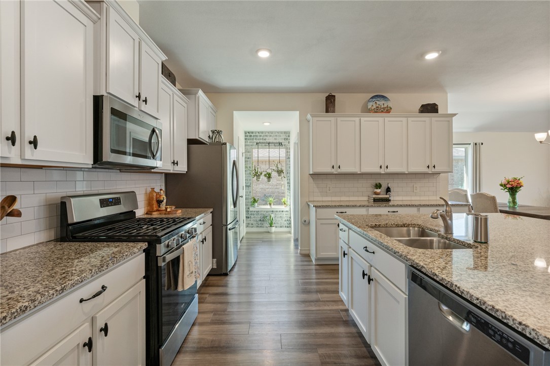 1346 Trent Park Property Photo 10