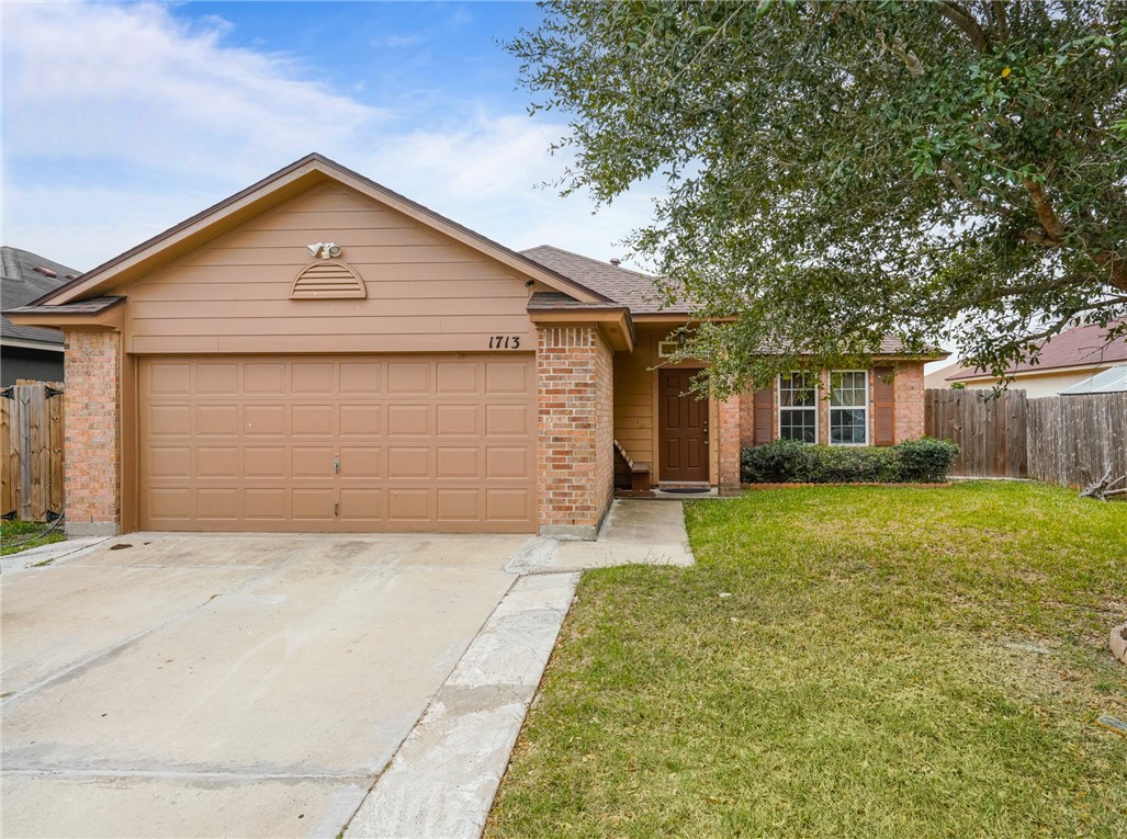 1713 Chisolm Property Photo 1
