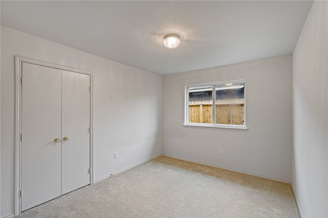 1713 Chisolm Property Photo 11