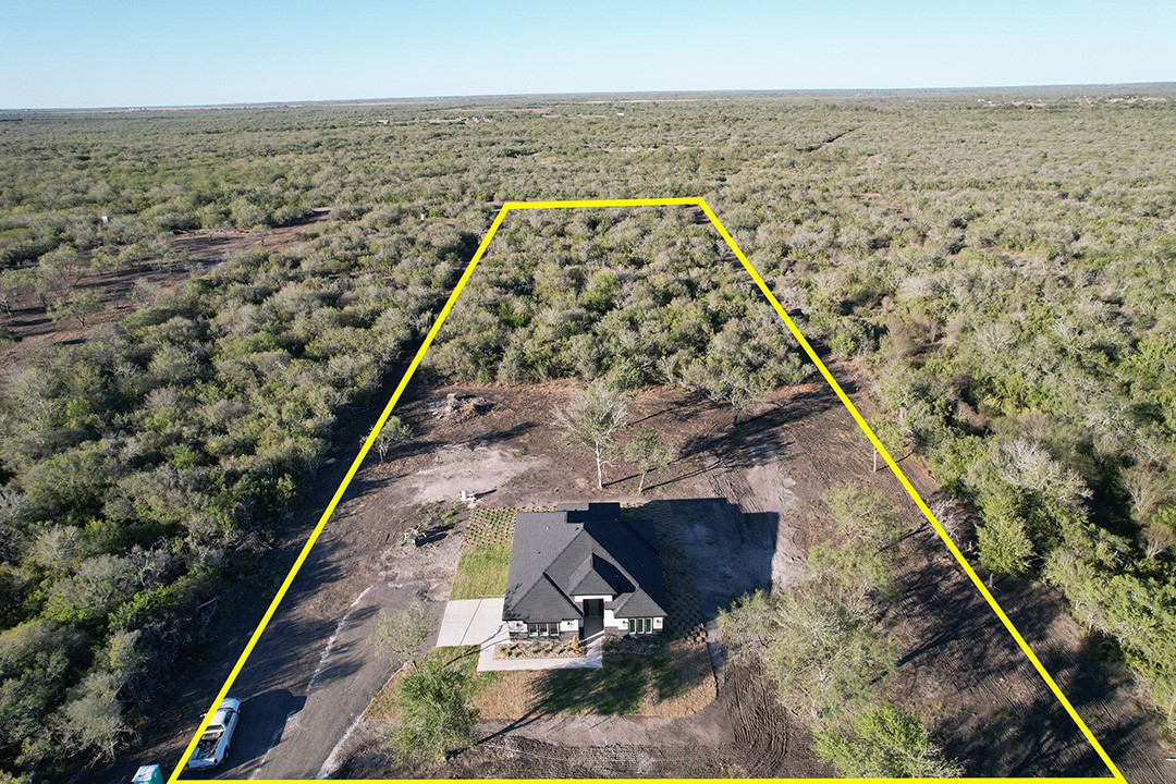 297 Fm 2044 Property Photo 1