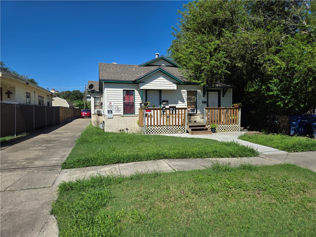 1335 6th St Property Photo 3